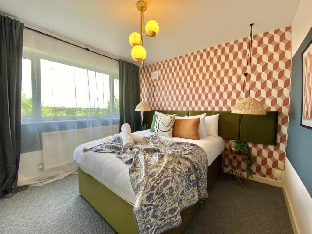 Coventry Huge 4Bed 2Bath Private Parking Nec By Empower Homes Экстерьер фото