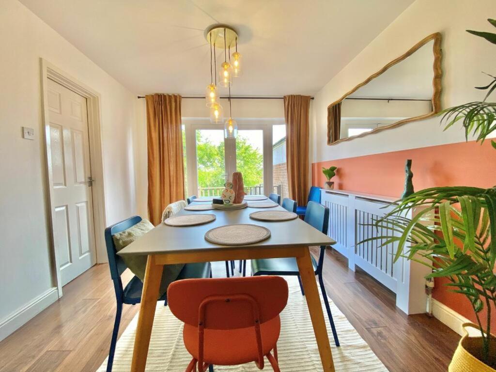 Coventry Huge 4Bed 2Bath Private Parking Nec By Empower Homes Экстерьер фото